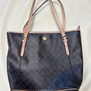 Coach zip tote